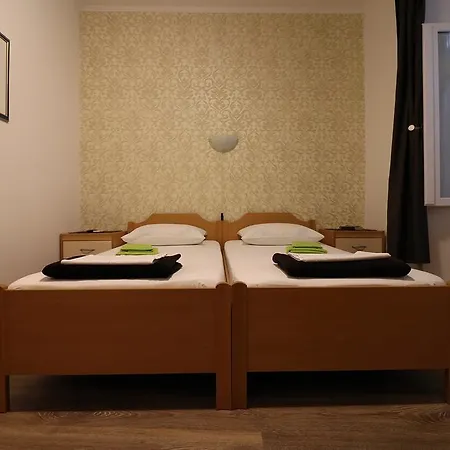 Guest house Ljuba's Old Town *